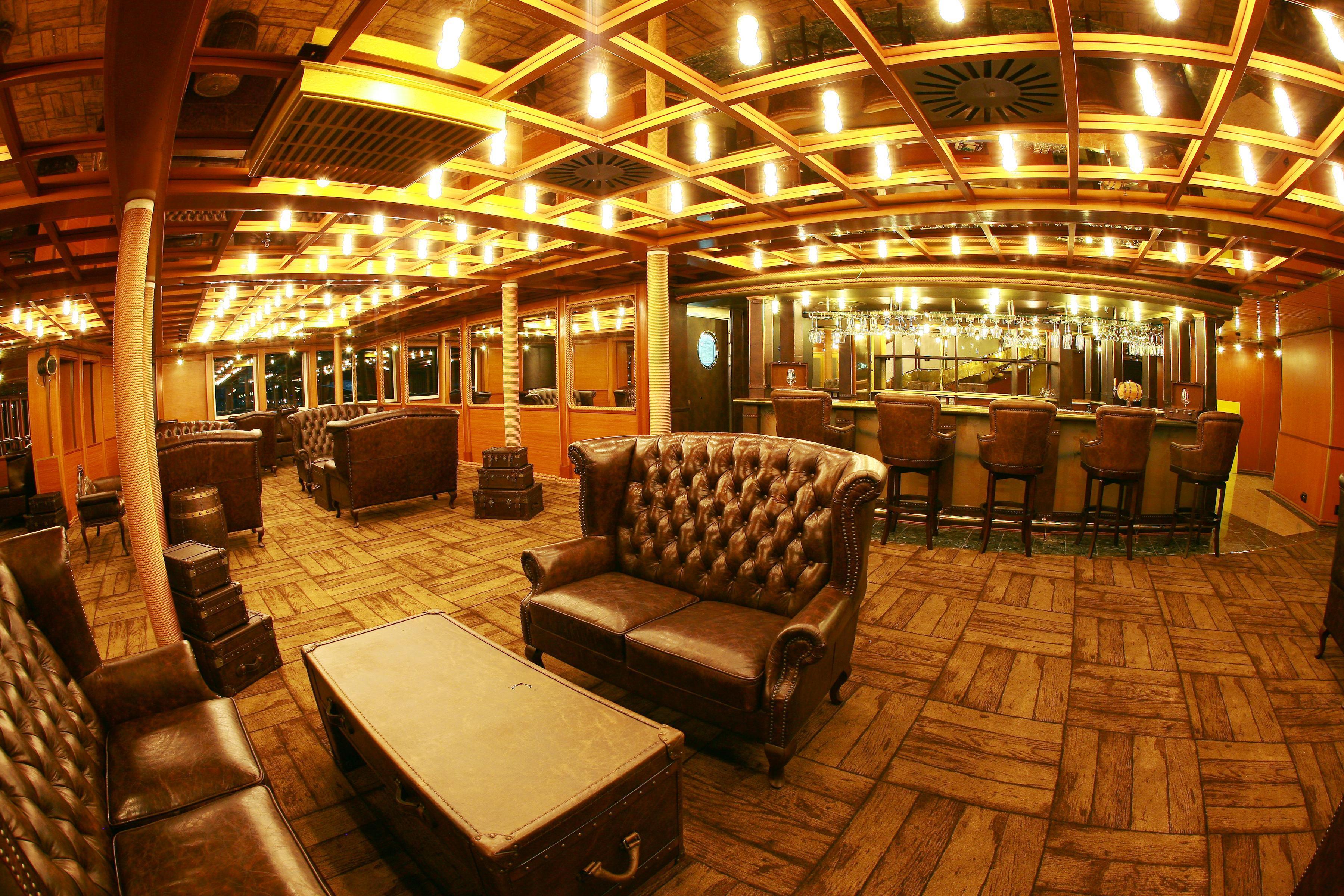 Vintage Luxury Yacht Hotel Yangon Exterior photo