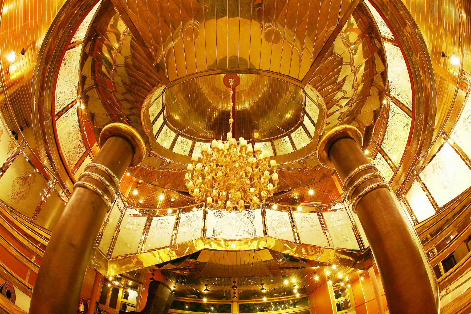 Vintage Luxury Yacht Hotel Yangon Exterior photo